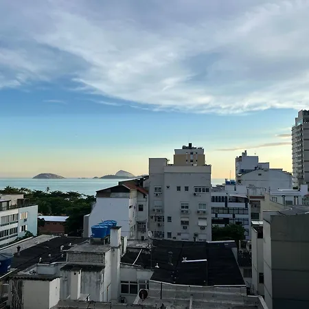 Apto em Ipanema Vista Mar-3