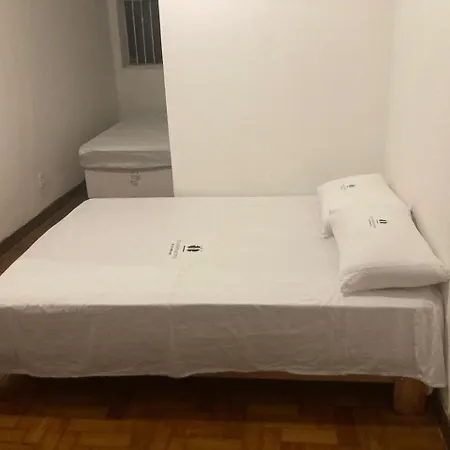 Leme Apartamento 1 quadra da Praia-2