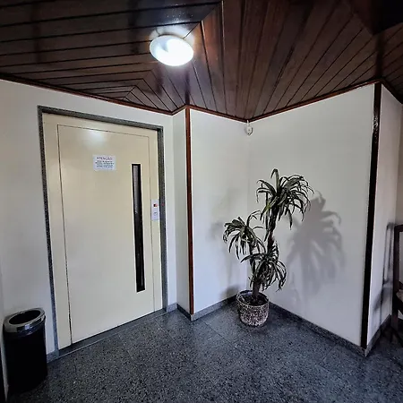 Quarto em Apto 10 min praia do Recreio RJ prox ao Rock in Rio-2