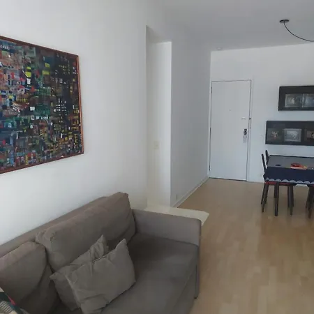 Apartamento com 2 Quartos no Leblon-3