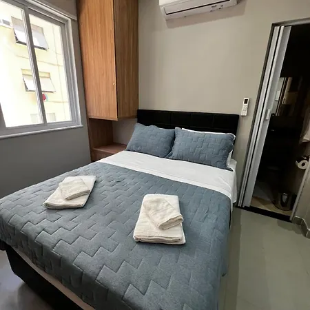 Studio For 2 People Steps From Copacabana Beach-2