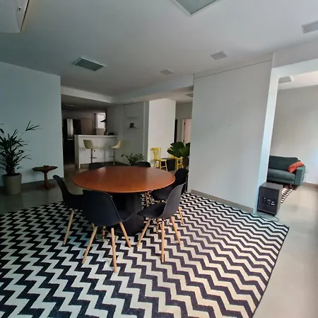 Apartamento No Leblon! Broad, Illuminated, Close To Everything!-3