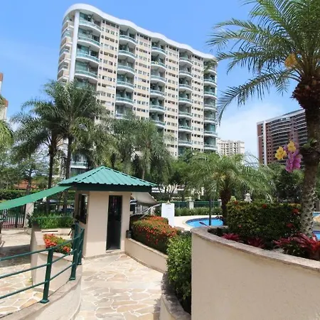 Flat na Barra da Tijuca - Premium - Com Cozinha, Microondas, Estacionamento, Balsa para Praia, Academia, Muito lindo, Confortável e Aconchegante-3