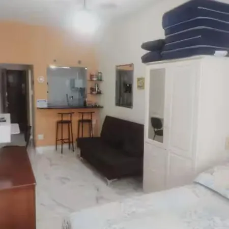 Apartamento Studio em Copacabana perto da praia-3