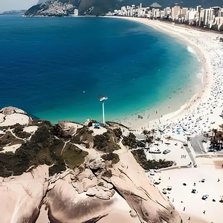 Vista deslumbrante e conforto em Ipanema-2