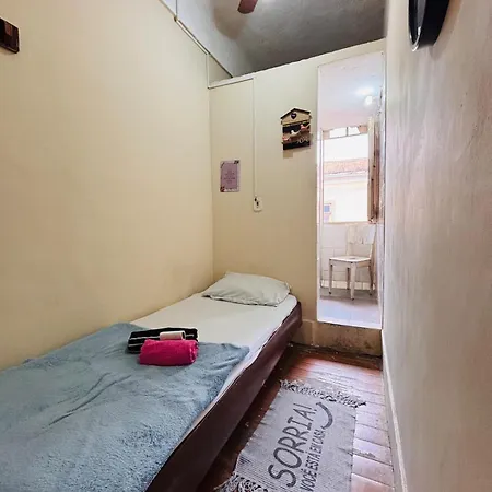 Pequena Suíte Cama de solteiro-2
