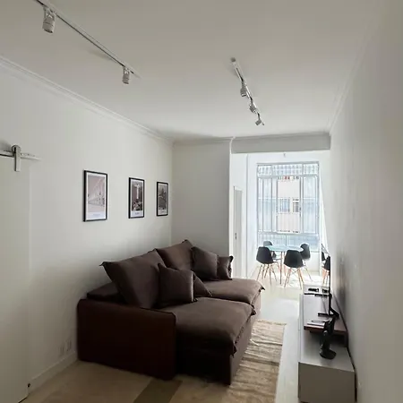 Apartamento aconchegante! 2 quadras da praia e metrô!-3