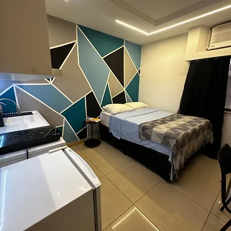 Apartamento completo e moderno com ar condicionado e piscina no centro do RIO-2