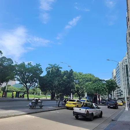 360 Aterro do Flamengo By SUHCasa-3