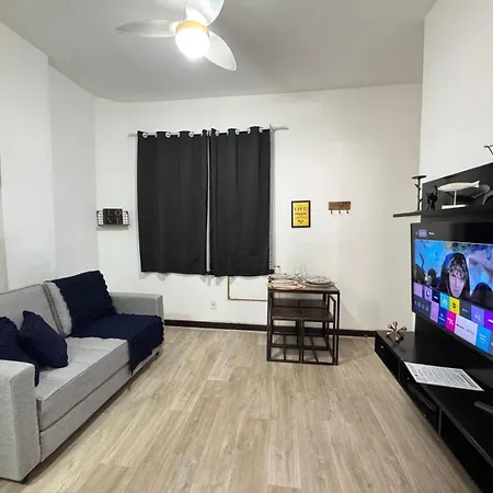 Na Quadra Praia Posto 5 Familiar NSC1137-601-3