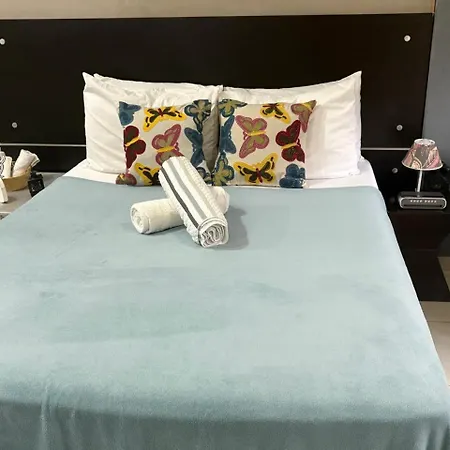 Top 20 - Apartamento em Copacabana perto da praia vista para montanhas-3