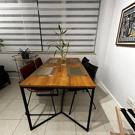 Loft com área de trabalho isolado - Centro do Rio de Janeiro-2