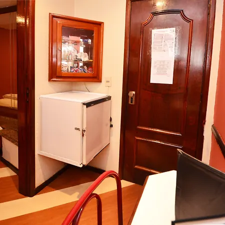 Verona Hotel (Adults Only)-3