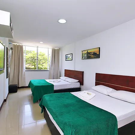 Studio reformado para 5 pessoas em Copacabana-2
