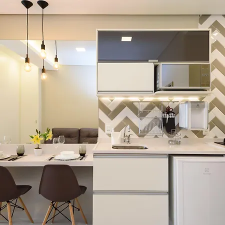 Studio Em Copacabana A 180M Da Praia | Rp 23/404-2