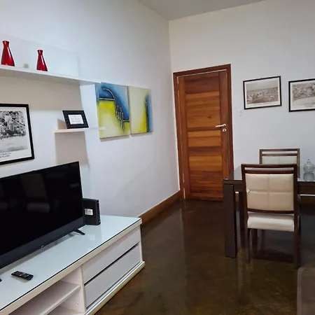 Copacabana Beach Modern Apartments-2