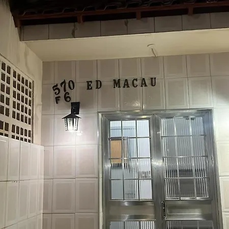 Quarto Privado Cama Casal e Individuais Apto-3