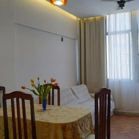 Apartamento Quarto e Sala próximo a Praia-3