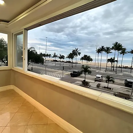 Em Frente ao Mar - Copacabana - Ocean View-3