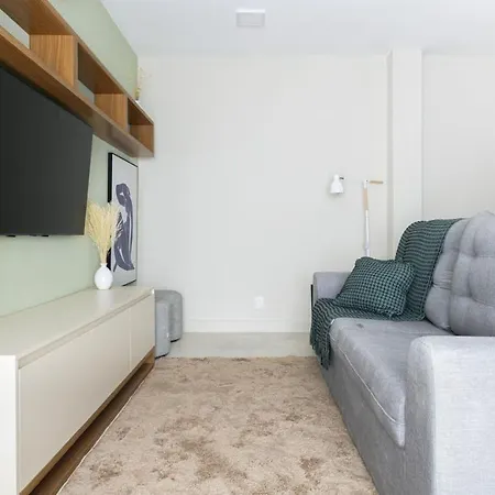 Tabas Maravilhoso apê 2 quartos Ipanema IP0052-3