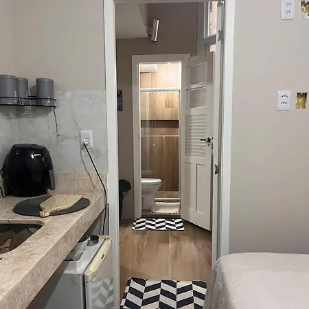 Apartamento de Hóspedes Flamengo - ao lado do metrô-2