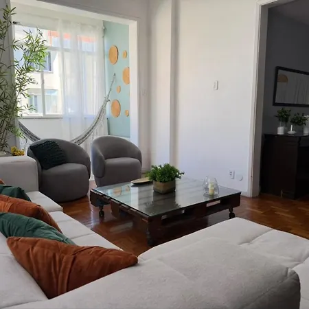 Apartamento c/vista p o mar no Leme-3