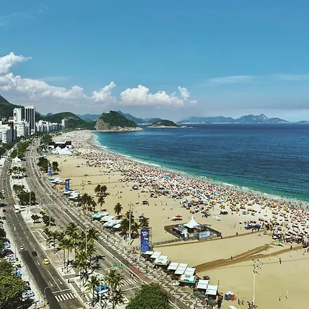 Studio Recém Reformado em Copacabana - Posto 4-2