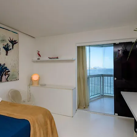 Apartamento Com Vista Mar No Vidigal | V 90/102-3
