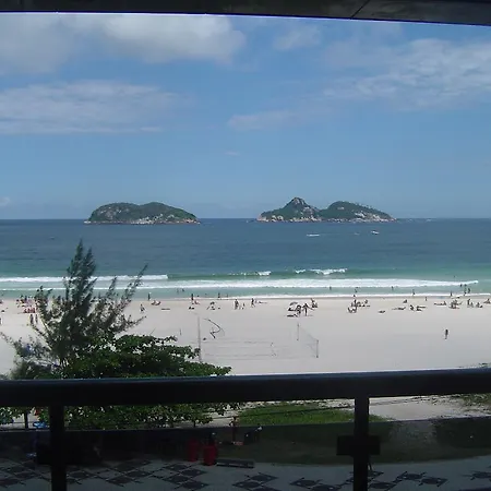 Apartamento Na Praia Da Barra-3