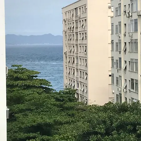 Copacabana Posto 6 Renovated 2023-2