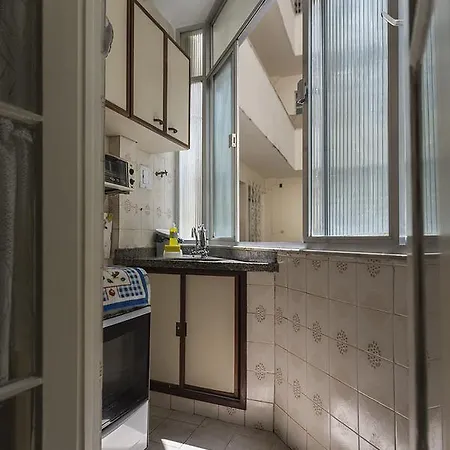 Apartamento No Leme-2