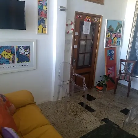 Apto Copacabana Com 2 Suites-3
