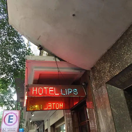 Lips Motel (Adults Only)-2