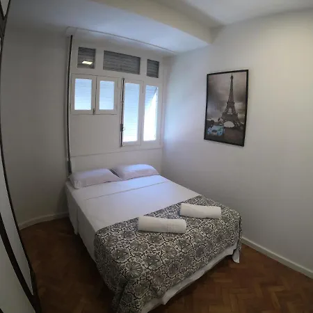 Amazing Apartment In The Heart Of Copacabana-3