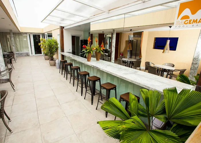 Royal Regency Palace Hotel