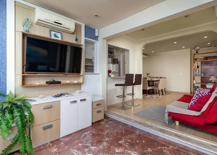 Incrível Apt na Praia da Barra - Oásis à Beira-Mar