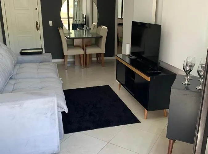 Apartamento à 500m da praia