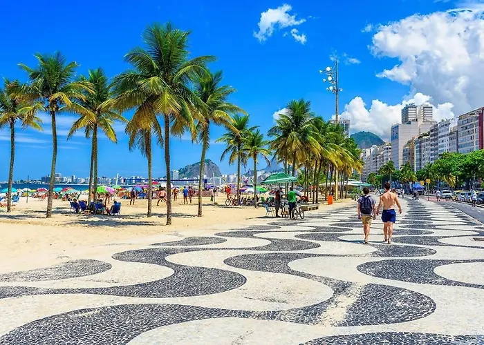 M60 - Apto a 3 minutos da praia de Copacabana