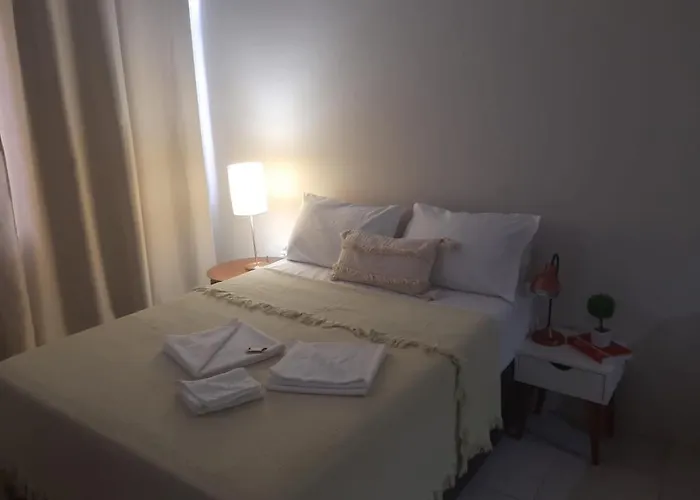 Estúdio na quadra da praia