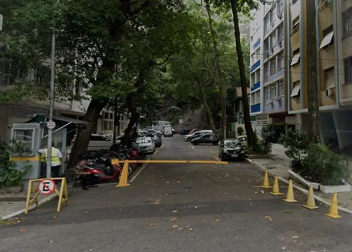 Espacoso 2 Quartos Em Copacabana A 500M Da Praia E Metro