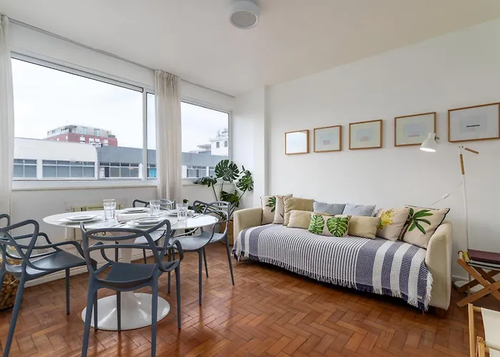 Unhotel - Perfeito Apartamento Temporada no Leblon, Perto da praia