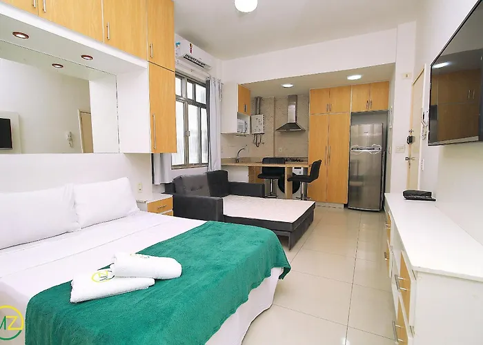 Reformado e silencioso studio em Copacabana