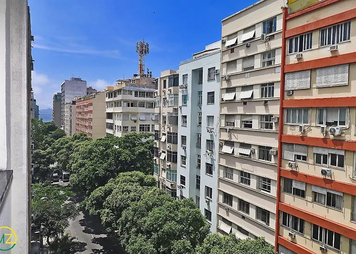 Moderno Apto 3 suites p/ 8 pessoas em Copacabana