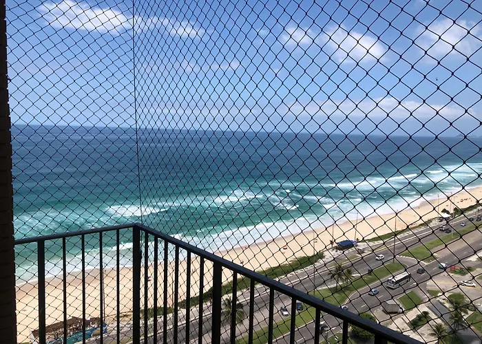 Apt 2 suites vista mar e lagoa