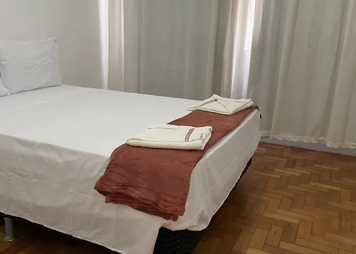1 Block From Copacabana Beach, Whole Apt, Posto 4 Rio de Janeiro, Brasil