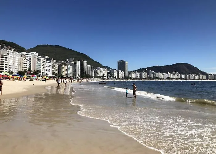 Iconic_Copa 3 Min Praia 2 Min Metro