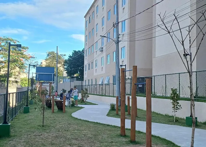 Ape No Centro De Madureira