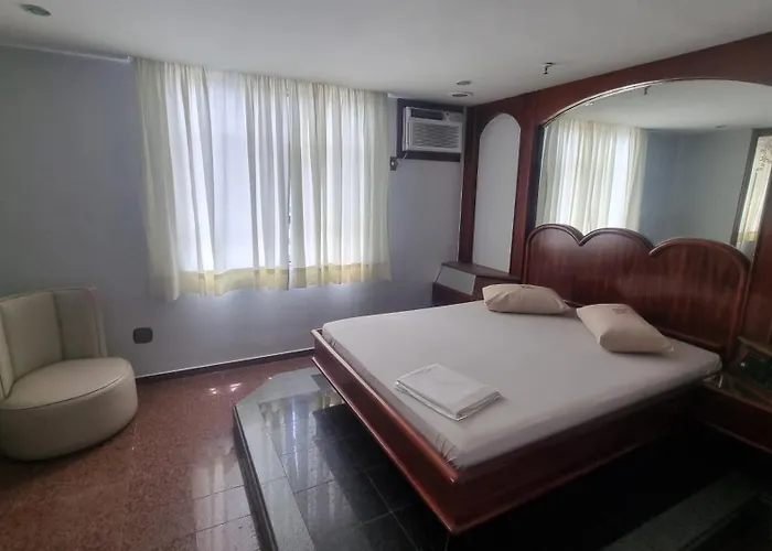 Stop Time Hotel