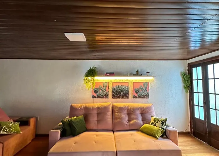 7 Persons - 140 M2 - Sambodromo - Lapa - House - Casa - Netflix