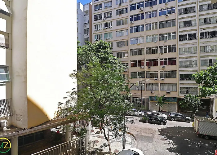 Ótimo 2 quartos na quadra da praia para 6 pessoas